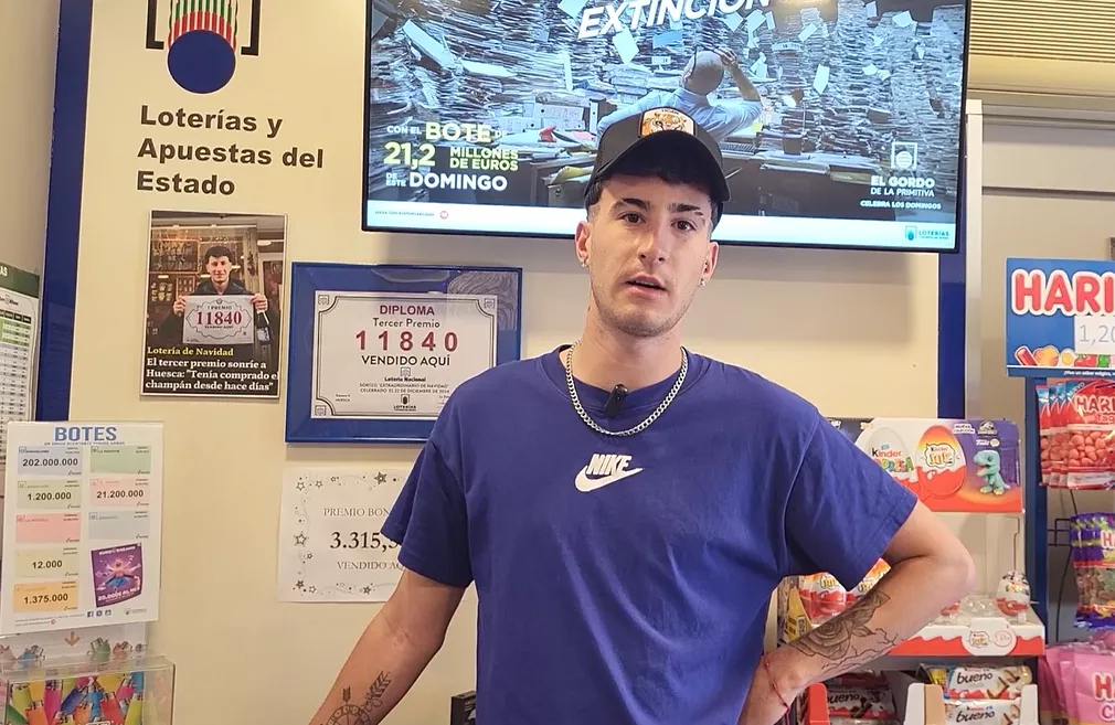El estanco del Coso Bajo vende el primer premio de la Lotería Nacional: "Tenemos un trébol aquí"