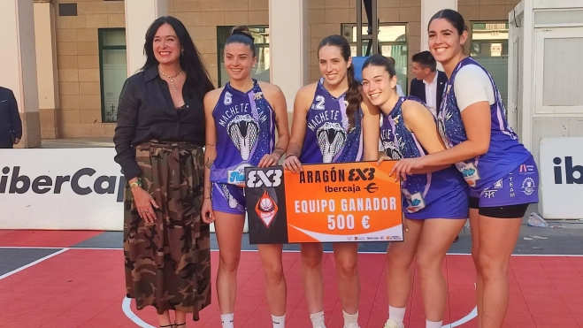 Machete Team, campeón femenino Machete Team, campeón femenino