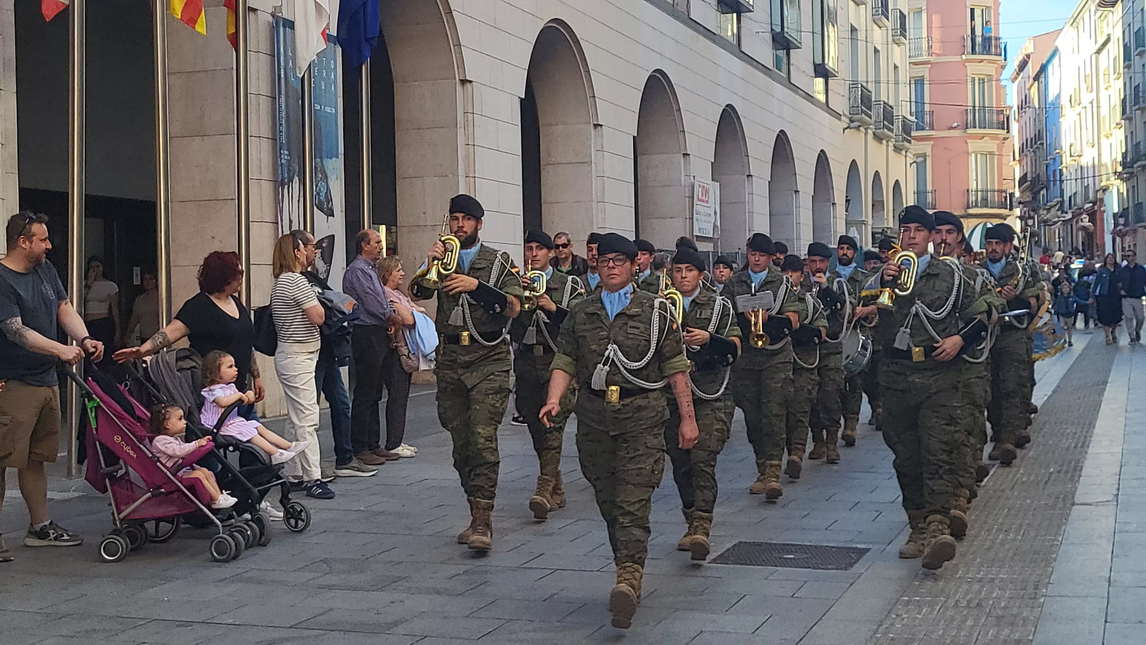 Encuentro de Bandas Militares en Huesca. Foto Mercedes Manterola