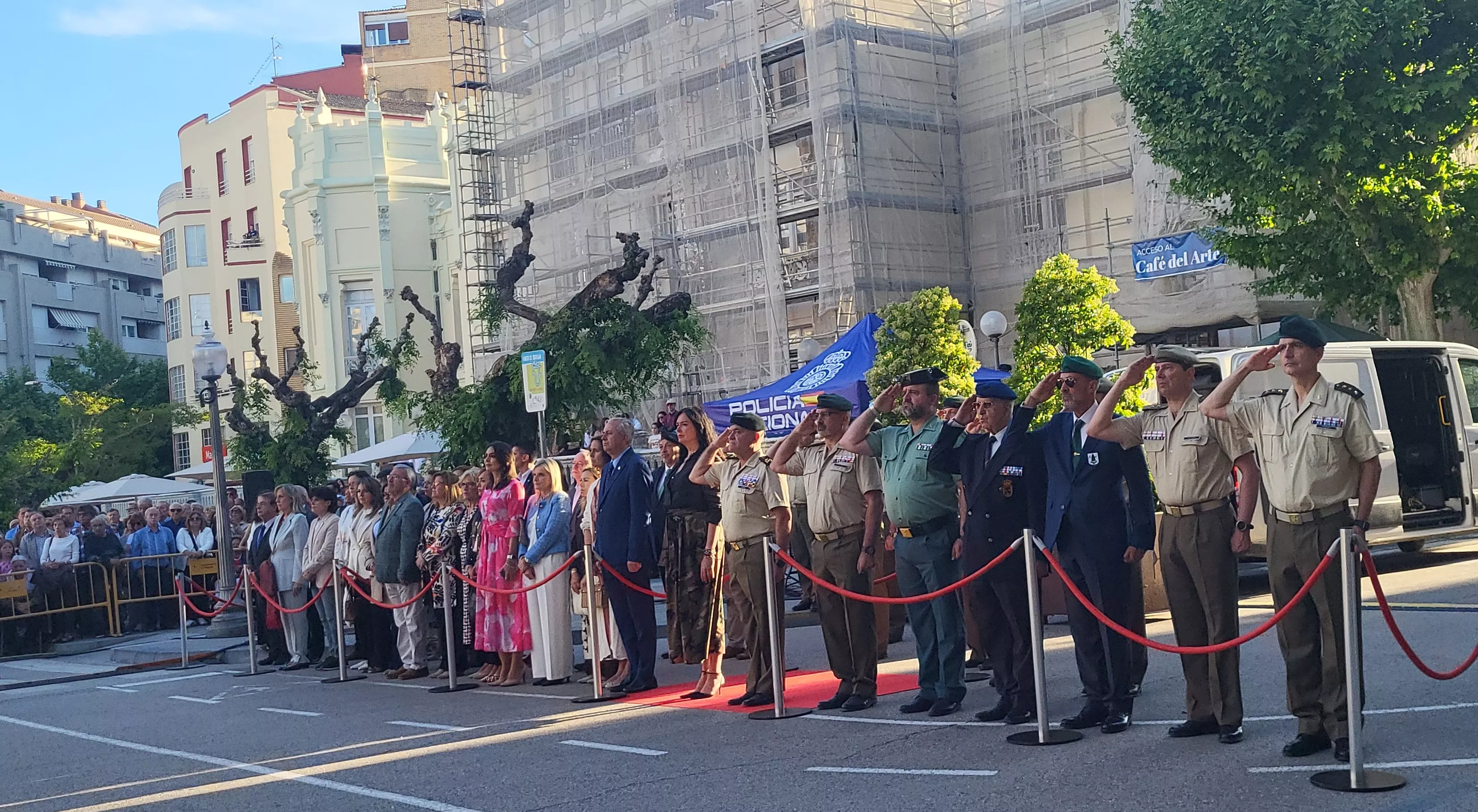 Encuentro de Bandas Militares en Huesca. Foto Mercedes Manterola