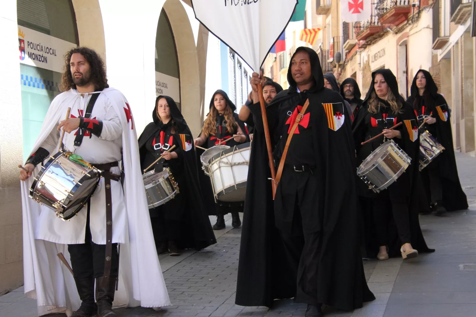 Homenaje templario a Guillem de Mont-rodón". Foto Carlos Neofato