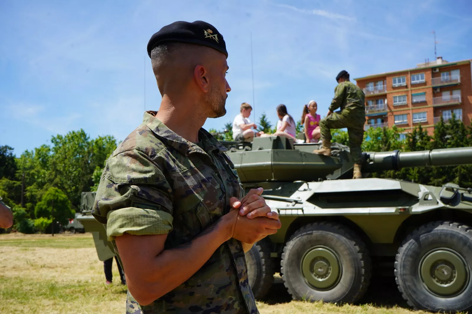  Jornada de Puertas Abiertas con motivo del Día de las Fuerzas Armadas