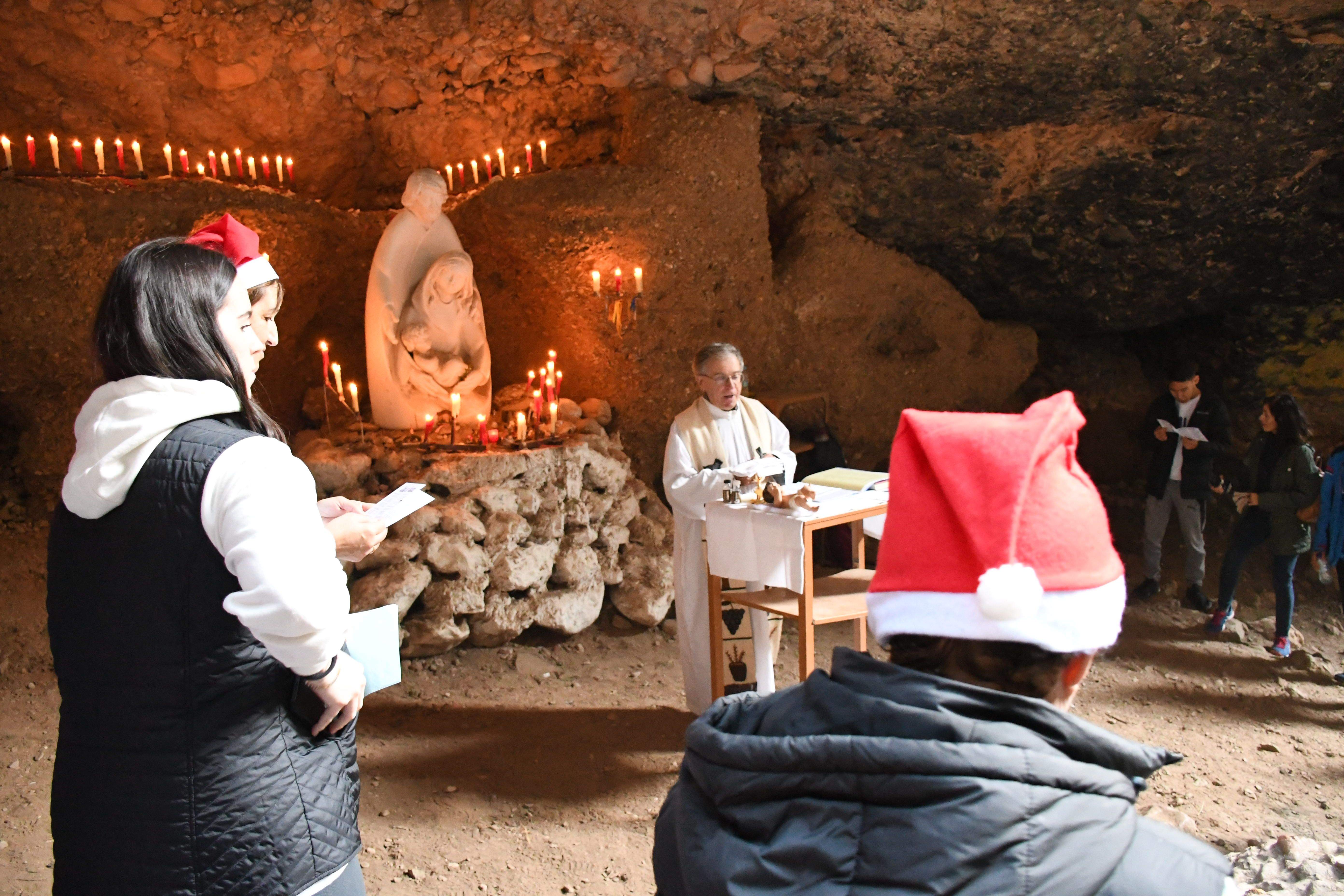 Imágenes del belén de Peña Guara 