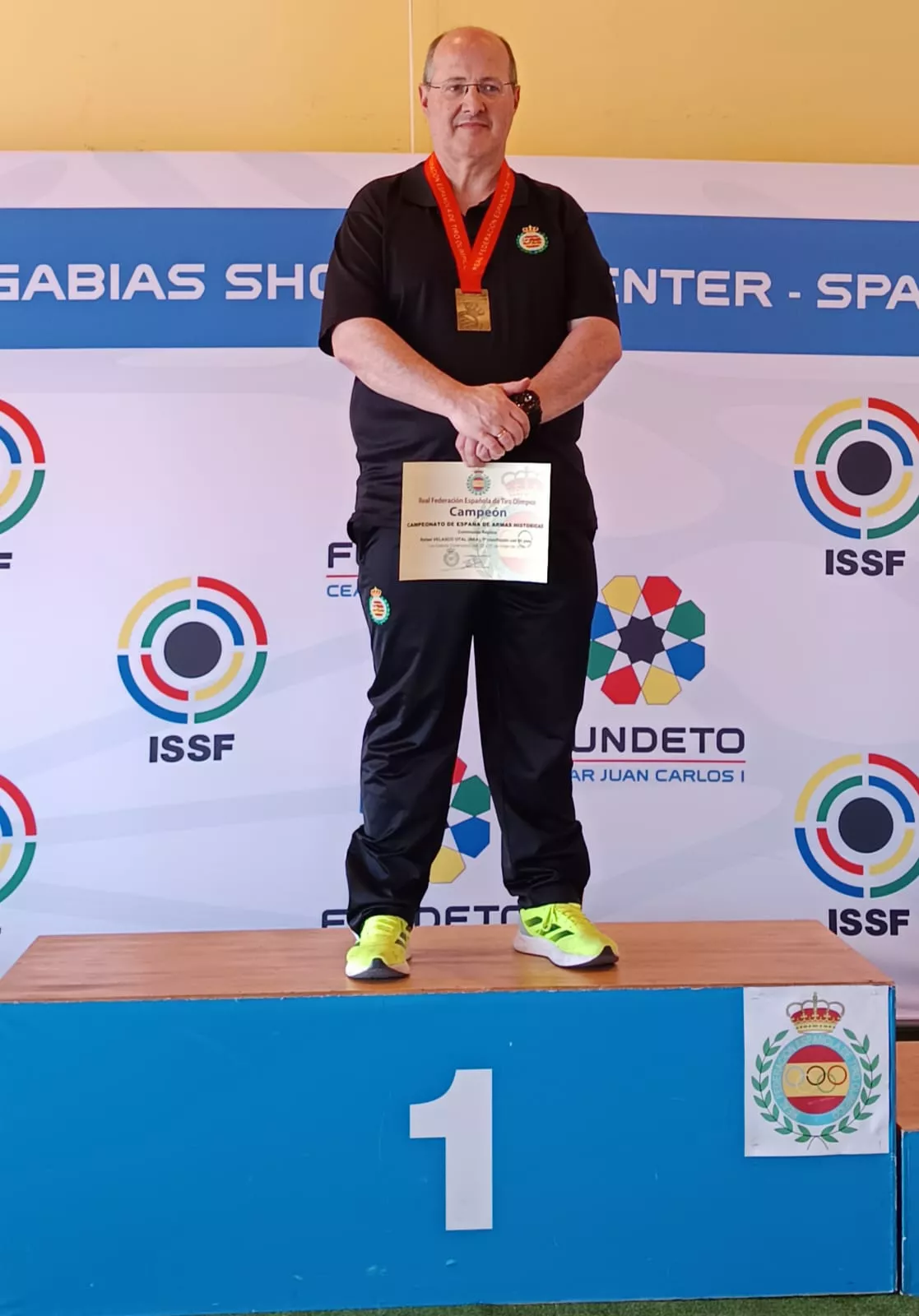 Rafa Velasco, en lo más alto del podio en Granada