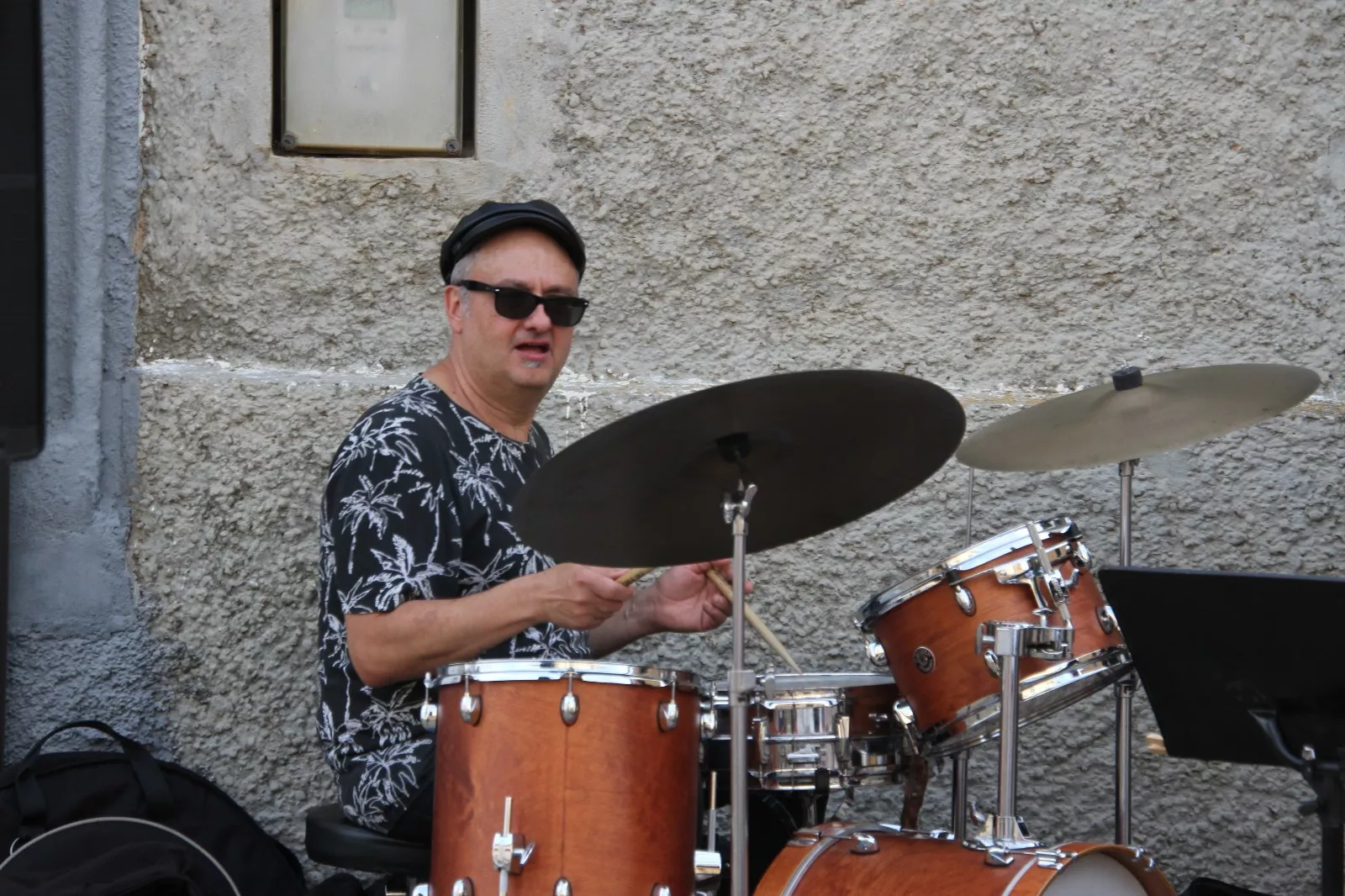 Celebración de Redoladas en Buñuales con Pixie Dixie. Foto Carlos Neofato