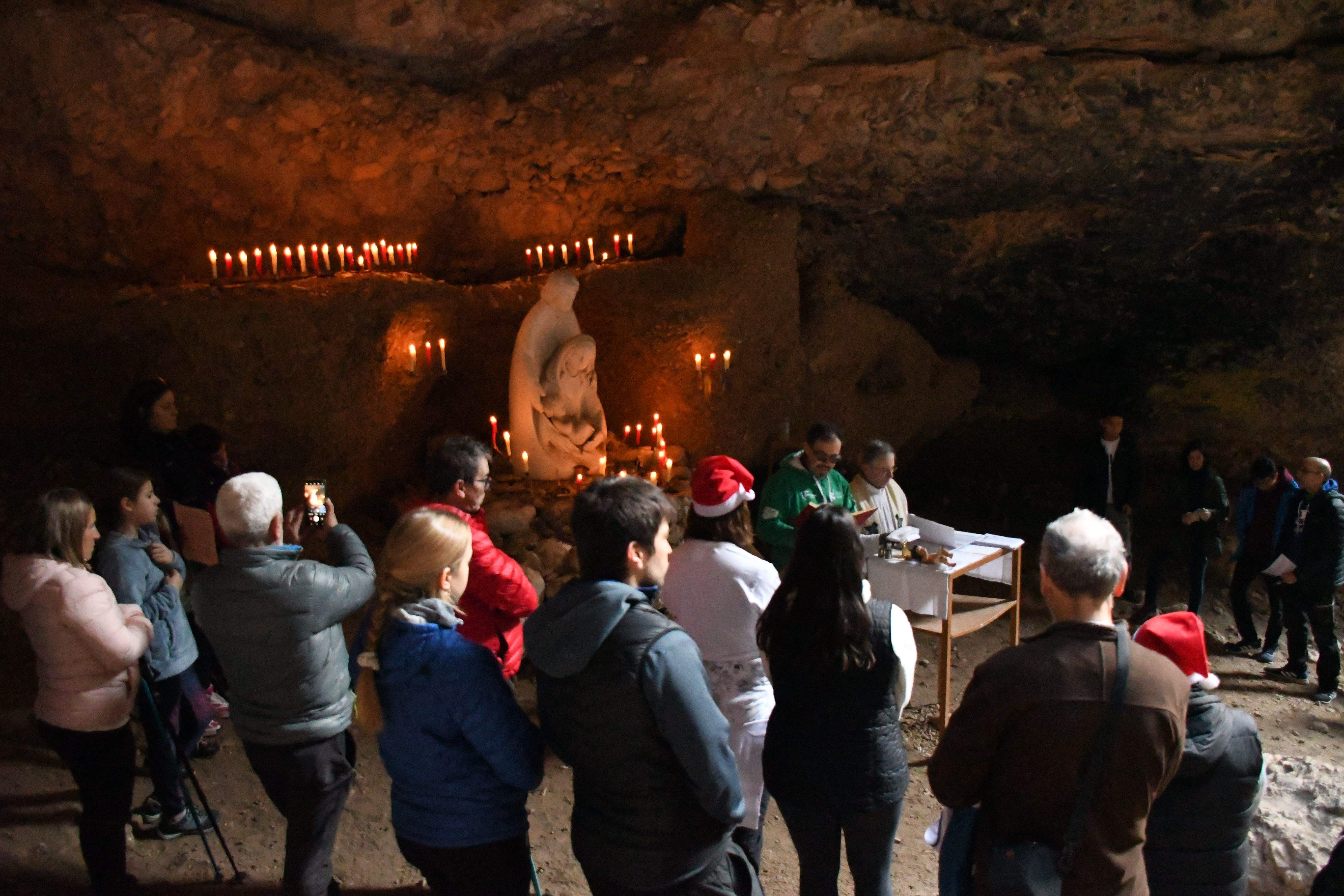 Imágenes del belén de Peña Guara 