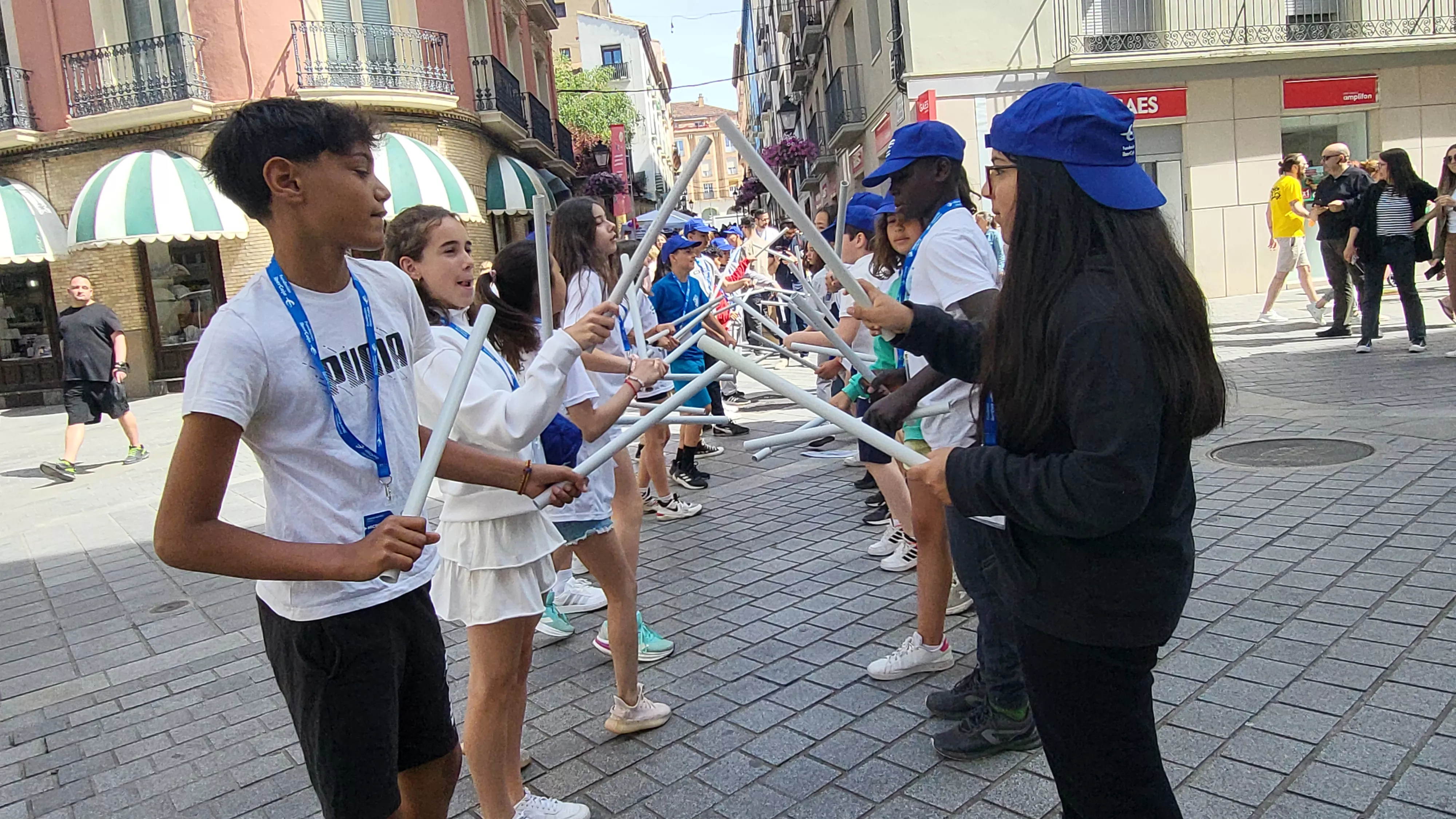 Mercado de Cooperativas Escolares en el centro Fundación Ibercaja. Foto Mercedes Manterola