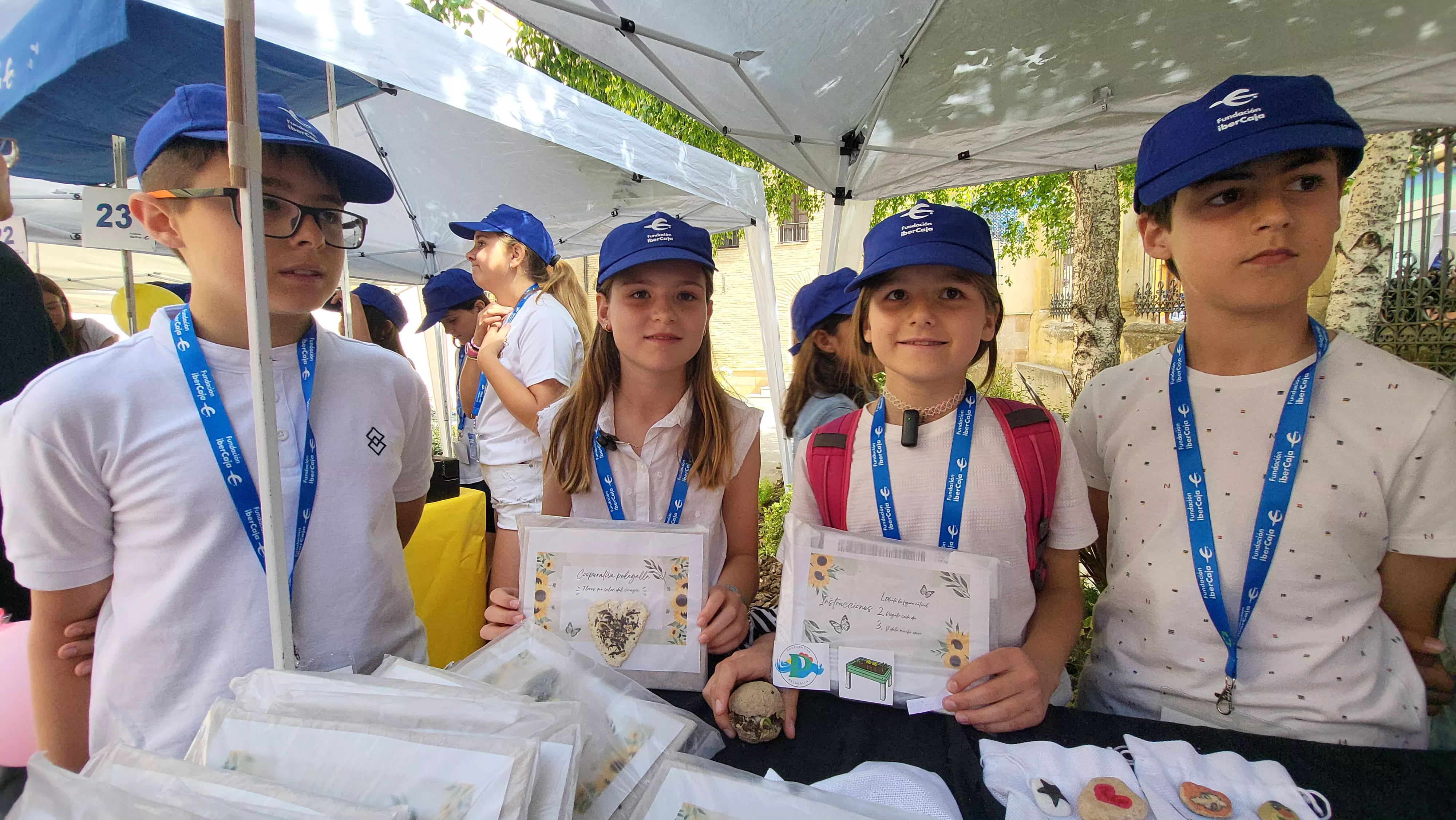 Mercado de Cooperativas Escolares en el centro Fundación Ibercaja. Foto Mercedes Manterola