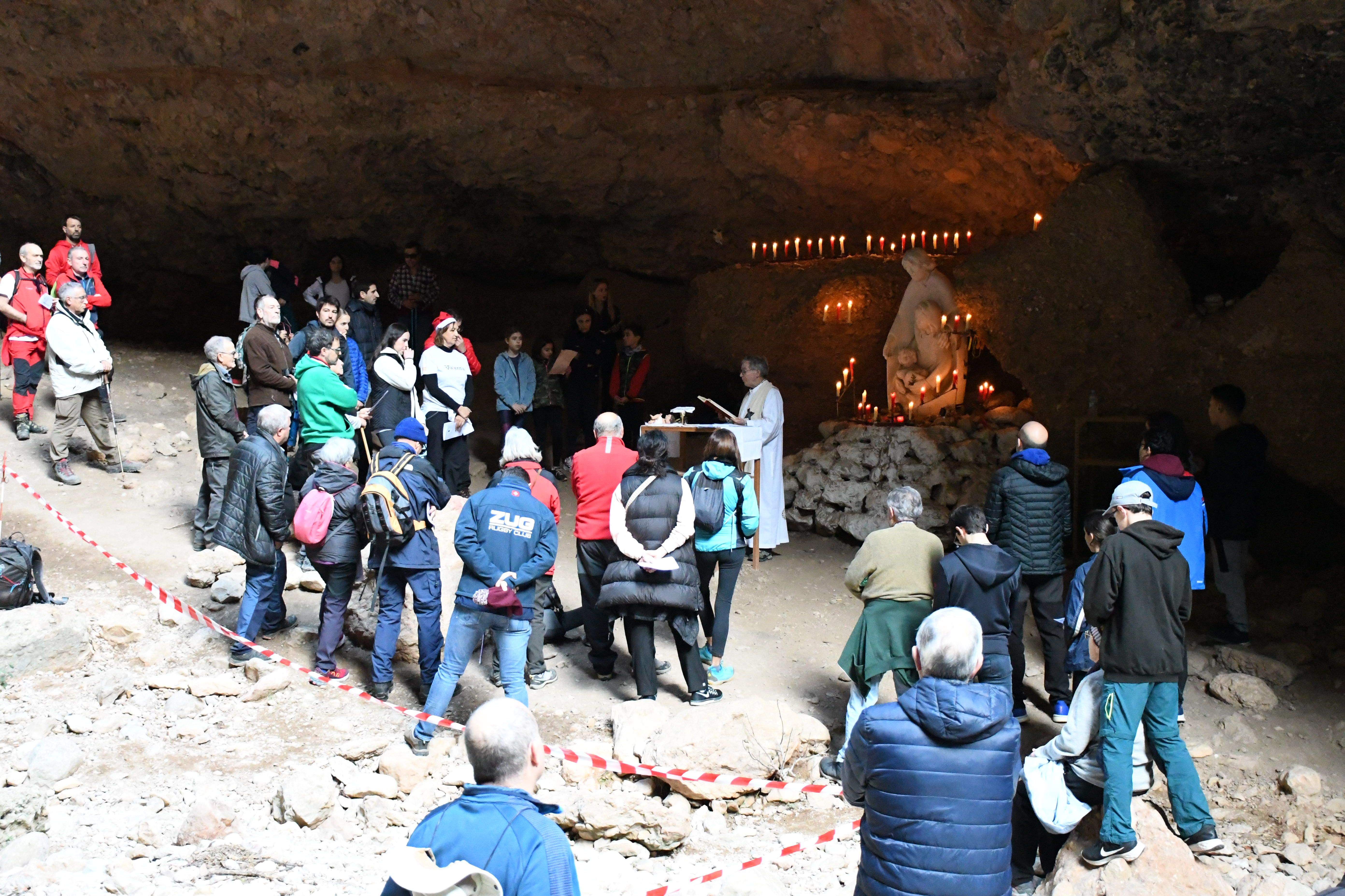 Imágenes del belén de Peña Guara 