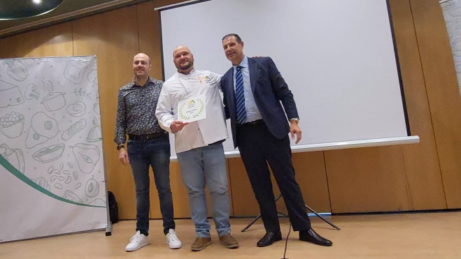 Ramón Lapuyade, en el centro. Ramón Lapuyade, en el centro.