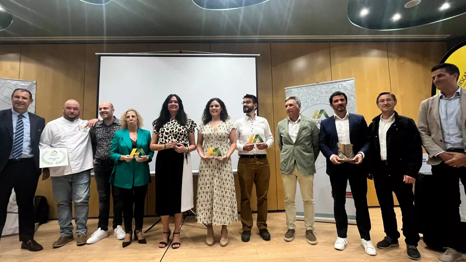 La gala de los Premios Huesca Alimentaria celebra la excelencia, el compromiso con el territorio y la cooperación. Foto Mercedes Manterola