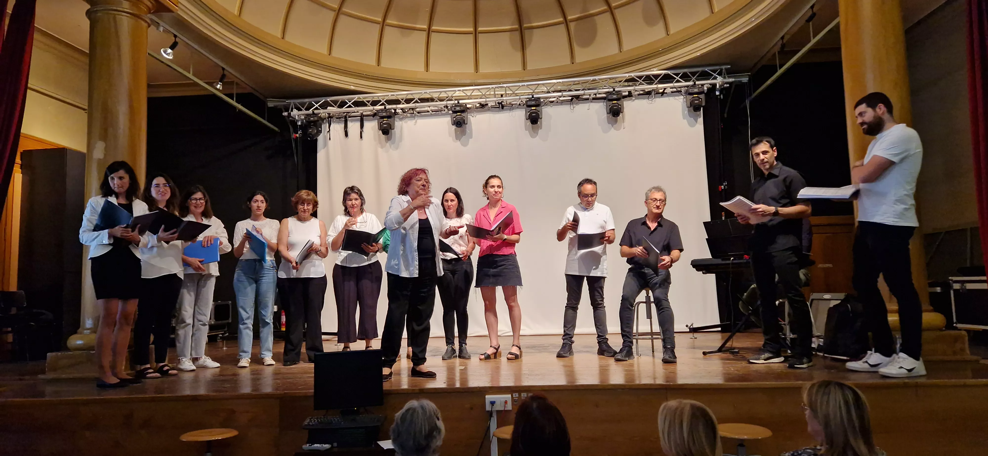 Coro de Profesores del IES Ramón y Cajal. Foto Myriam Martínez