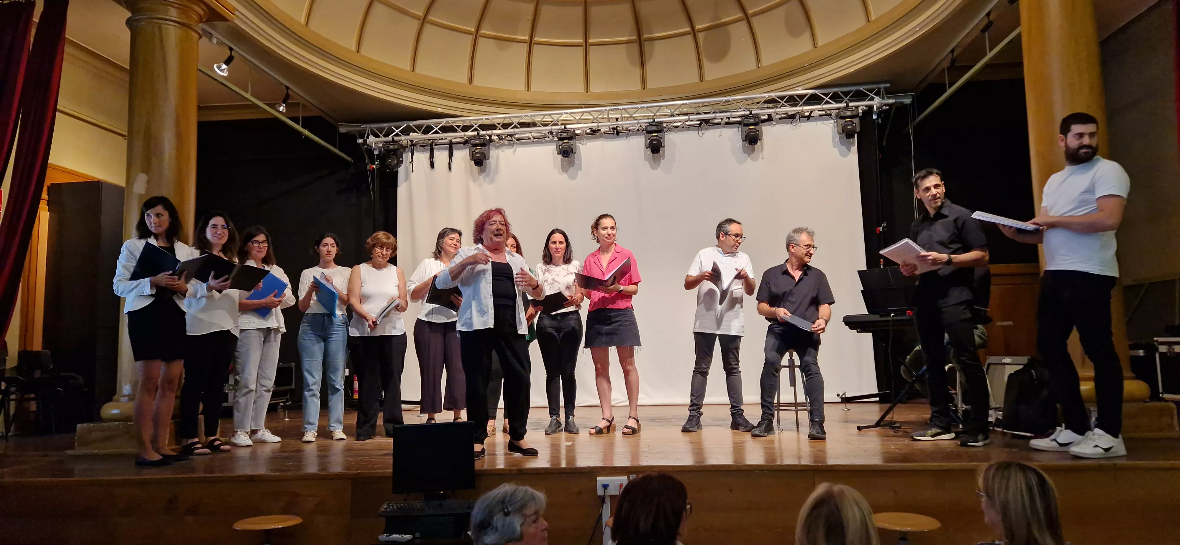 Coro de Profesores del IES Ramón y Cajal. Foto Myriam Martínez