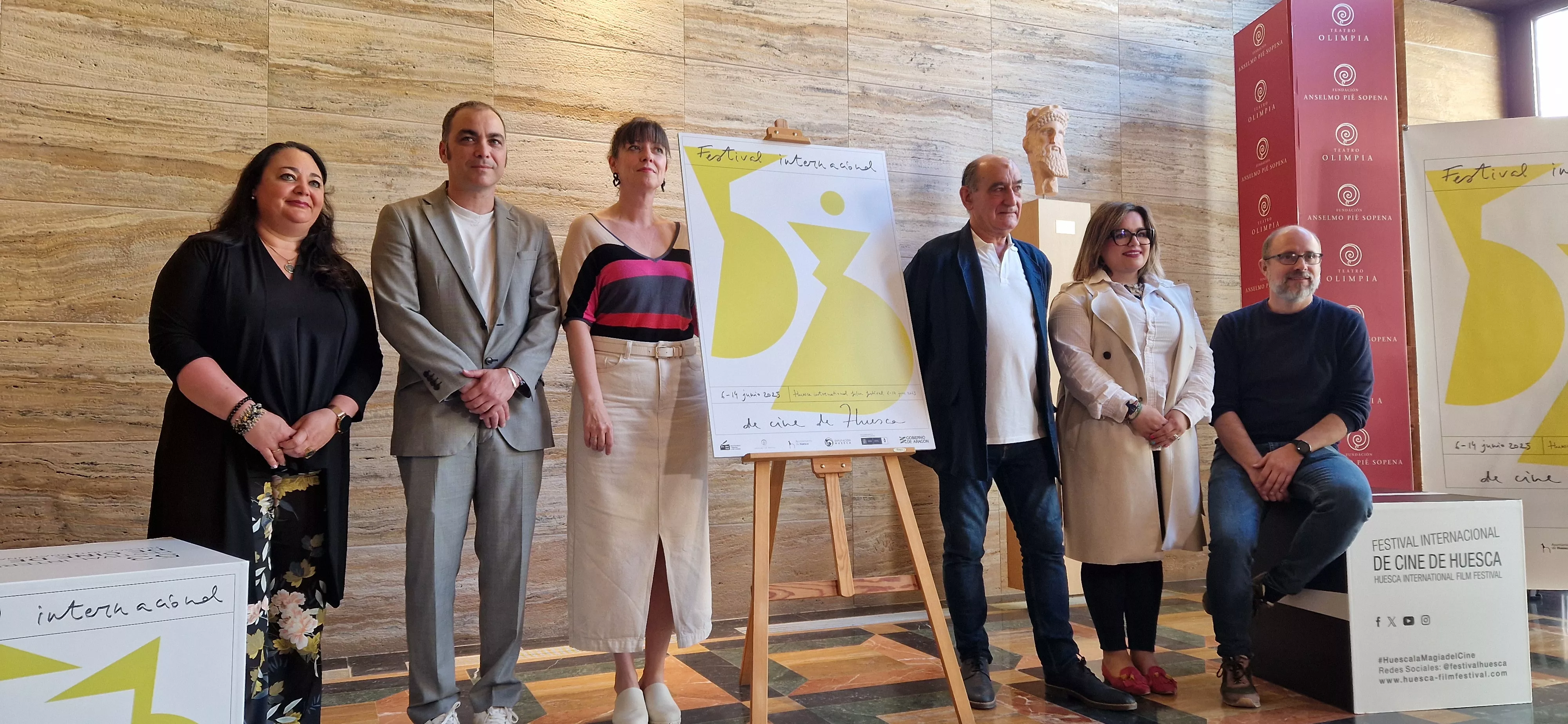 Abigáil Pereta,Carlos Sampériz, Estela Rasal, Manuel Avellanas, Sonia Latre y Rubén Moreno. Foto Myriam Martínez