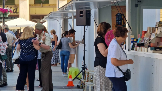 Inauguración de la 41 Feria del Libro de Huesca. Foto Myriam Martínez