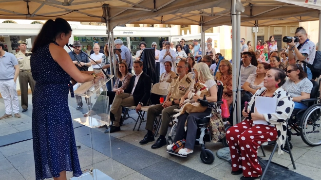 Lorena Orduna. Inauguración de la 41 Feria del Libro de Huesca. Foto Myriam Martínez