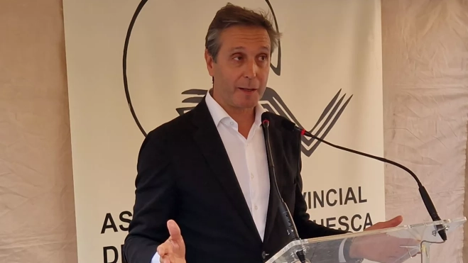 Javier Betorz. Inauguración de la 41 Feria del Libro de Huesca. Foto Myriam Martínez