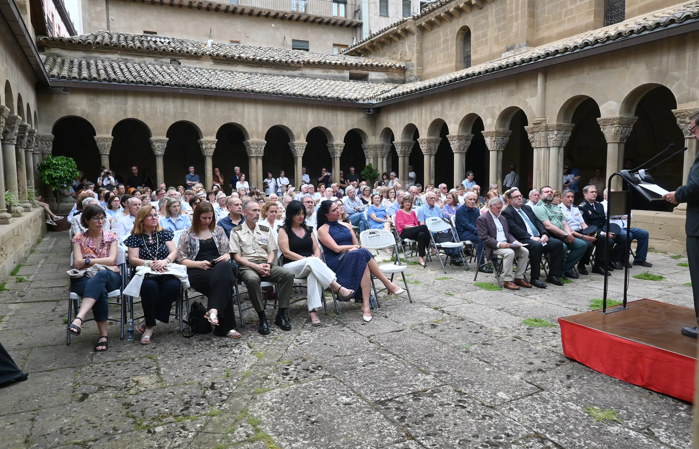 Homenaje a los Reyes de Aragón. Foto Carlos Jalle