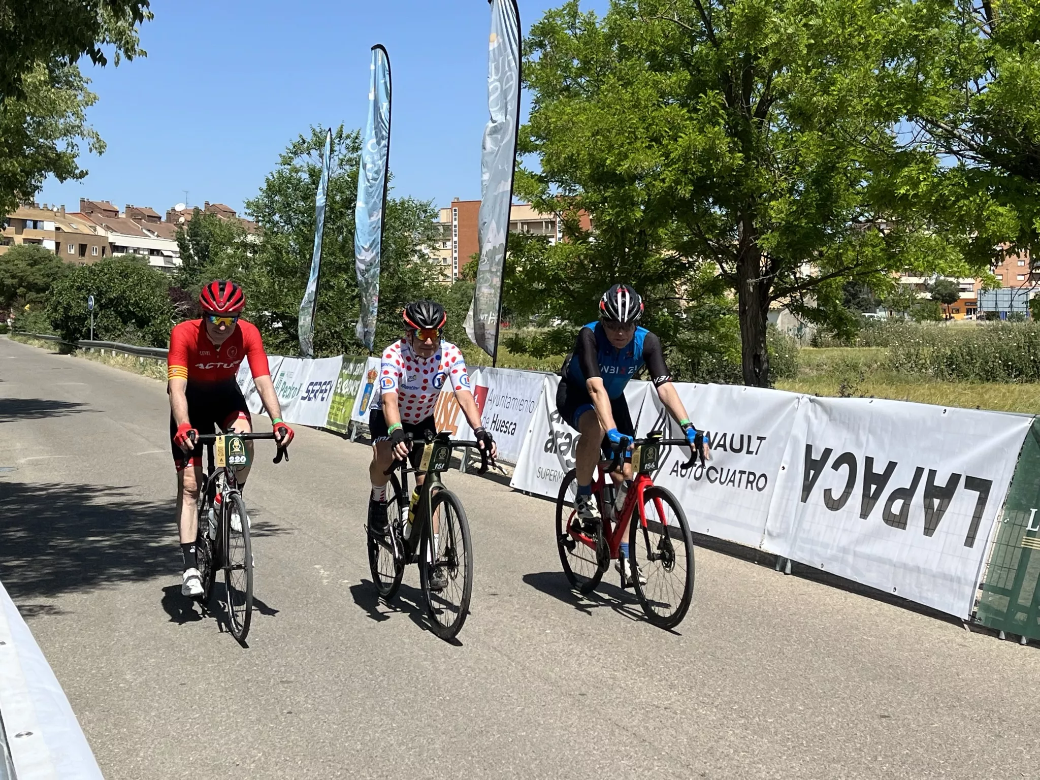 Álex Pérez se adjudica La Magia del Grial en una jornada muy calurosa. Foto: Adri Mora