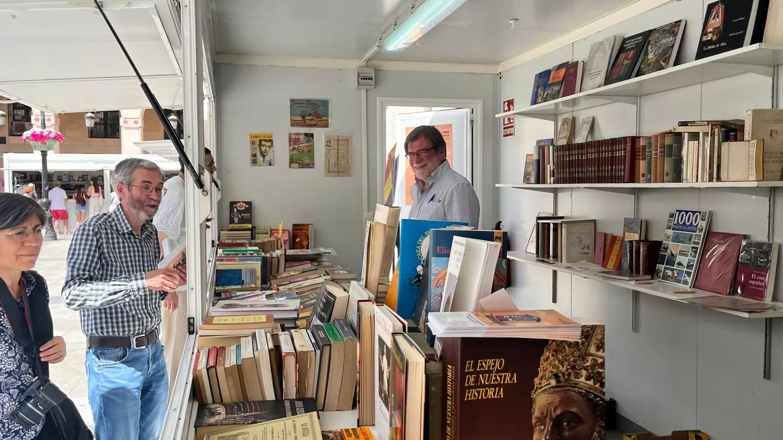 Jornada de sábado en la Feria del Libro de Huesca. Foto Mercedes Manterola