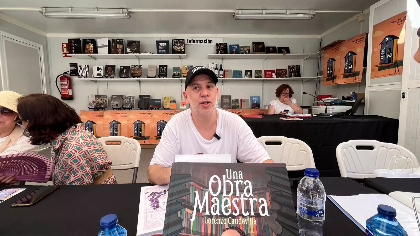 Jornada de sábado en la Feria del Libro de Huesca. Foto Mercedes Manterola