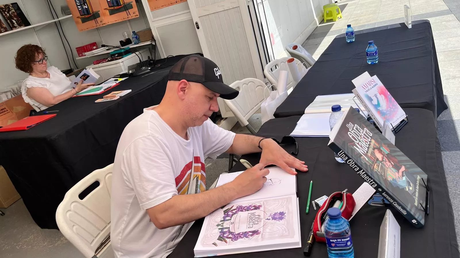 Jornada de sábado en la Feria del Libro de Huesca. Foto Mercedes Manterola