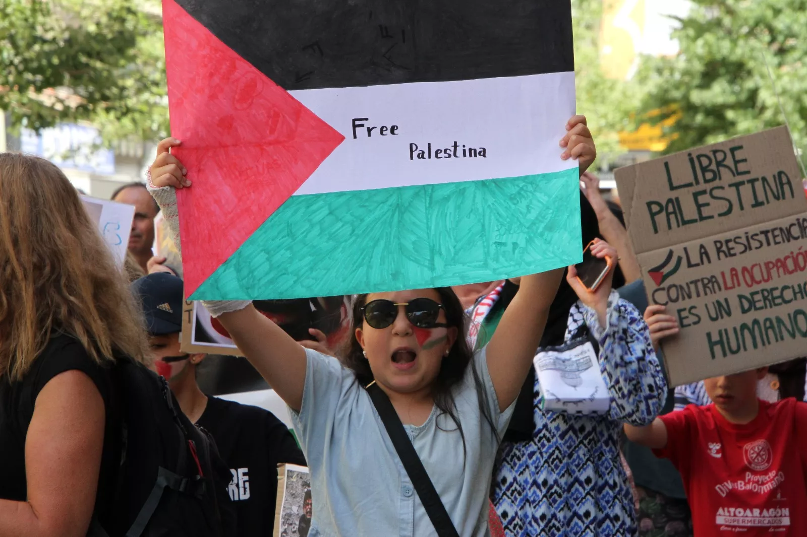 Manifestación convocada por 'Huesca con Palestina'. Foto Carlos Neofato