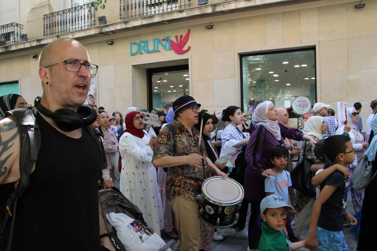  Manifestación convocada por 'Huesca con Palestina'. Foto Carlos Neofato