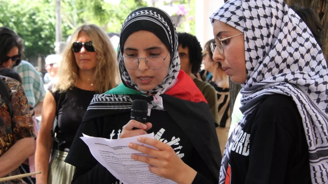 Lectura del manifiesto. Foto Carlos Neofato. Lectura del manifiesto. Foto Carlos Neofato.