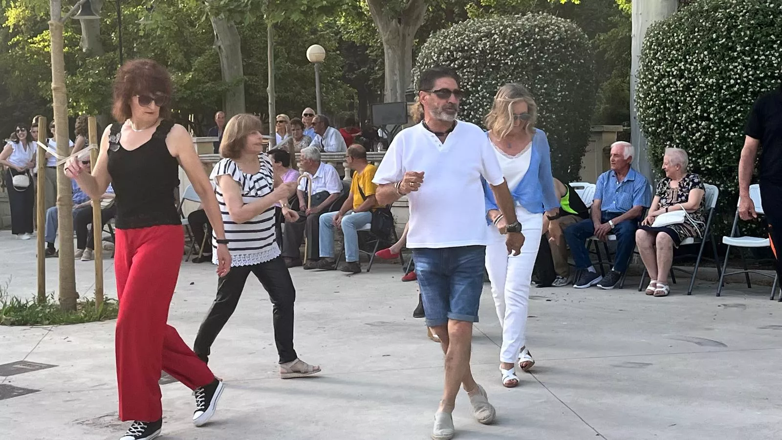 Nueva jornada del programa Sácame a Bailar en versión Jardín de Verano. Foto Mercedes Manterola