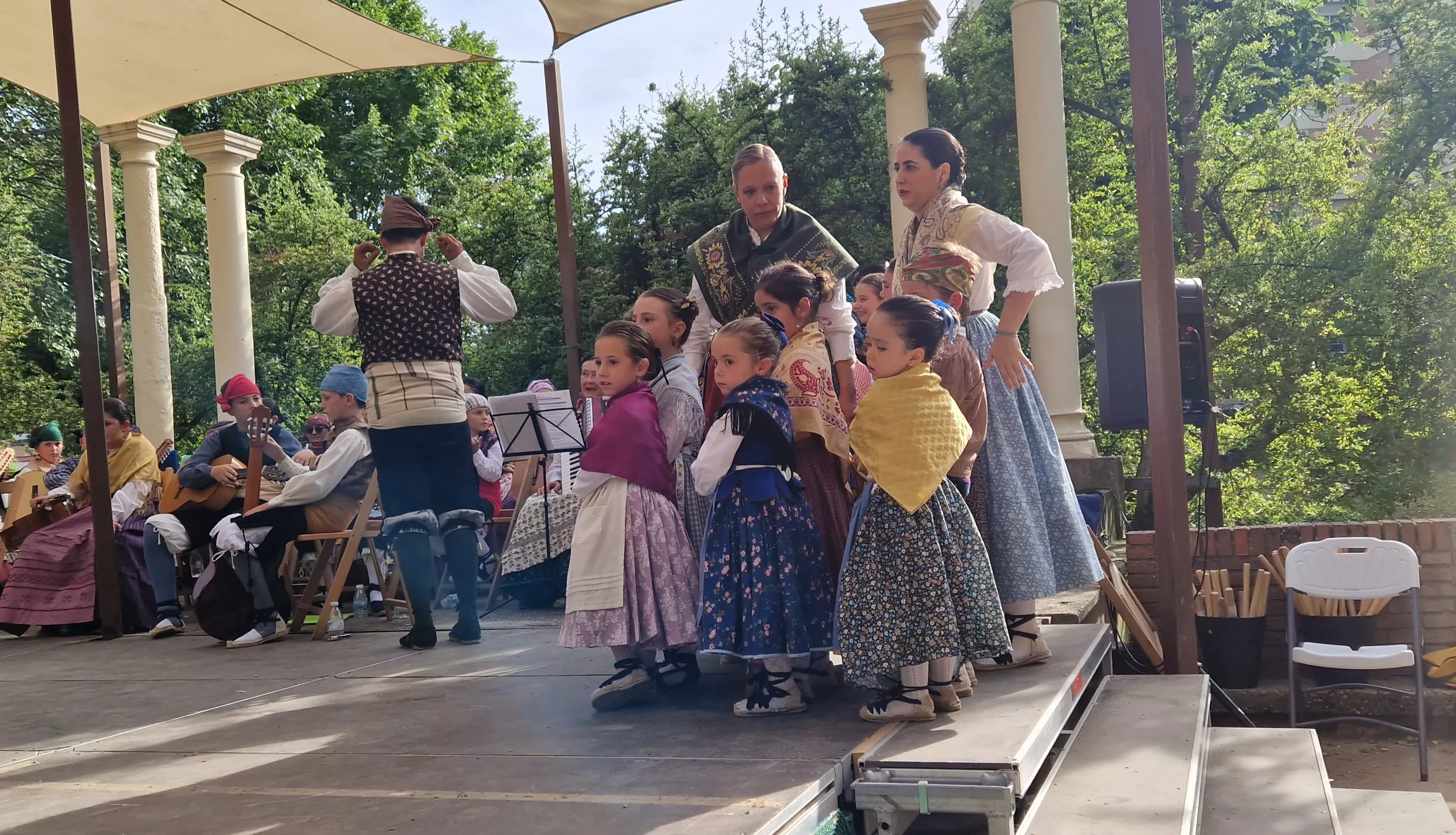 Fin de curso de la Escuela de Folklore Santa Cecilia. Foto Myriam Martínez 