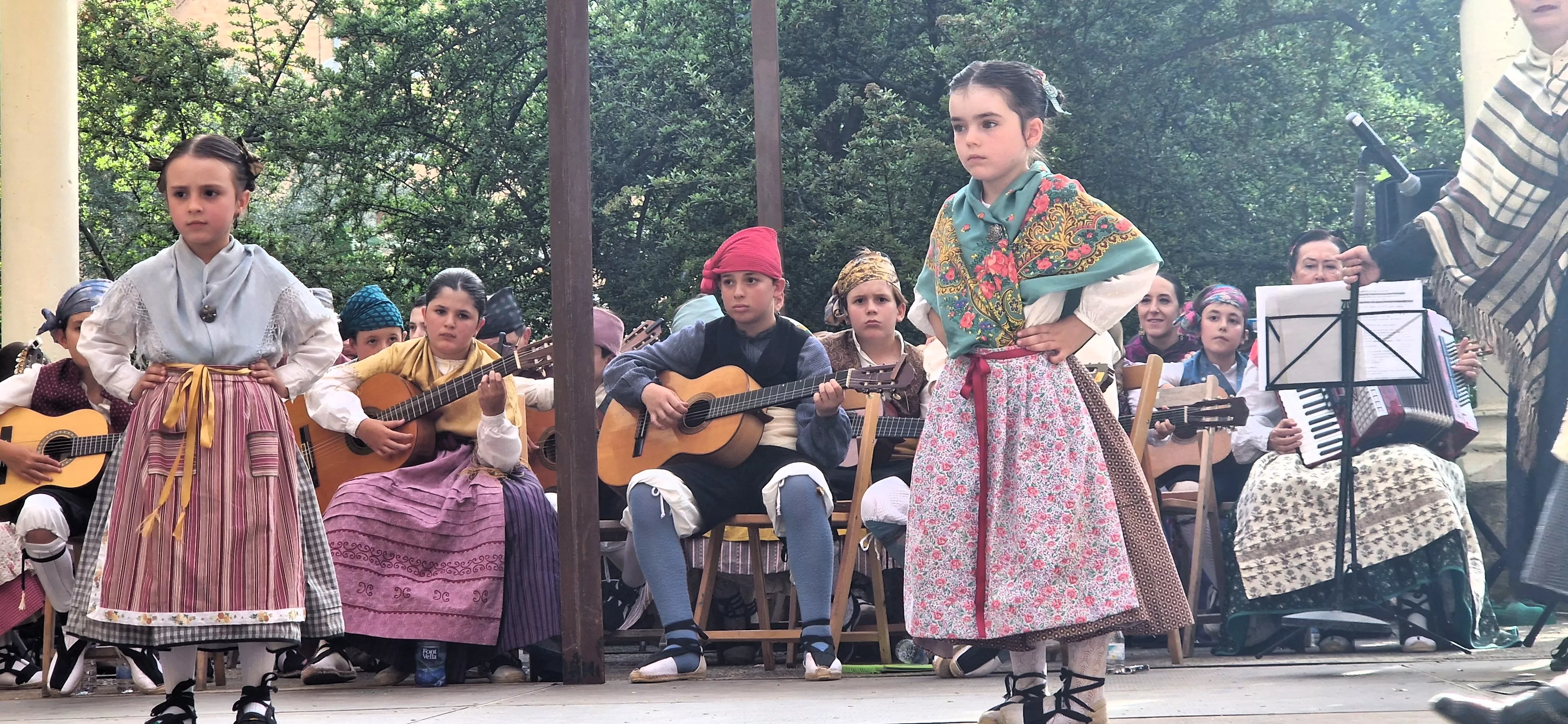 Fin de curso de la Escuela de Folklore Santa Cecilia. Foto Myriam Martínez 
