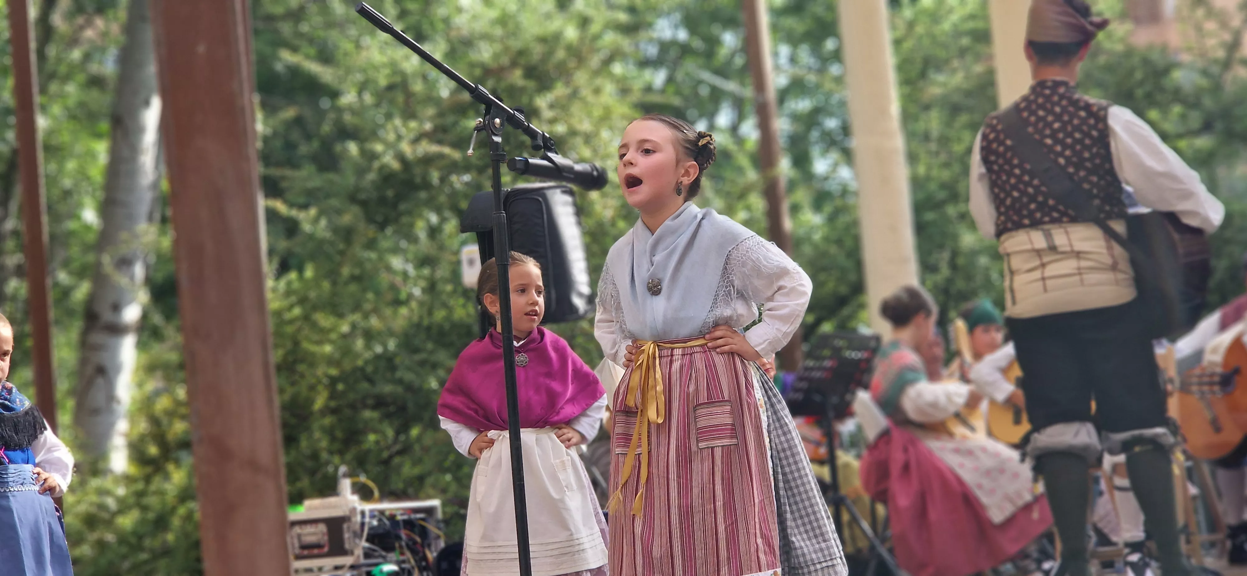 Fin de curso de la Escuela de Folklore Santa Cecilia. Foto Myriam Martínez 