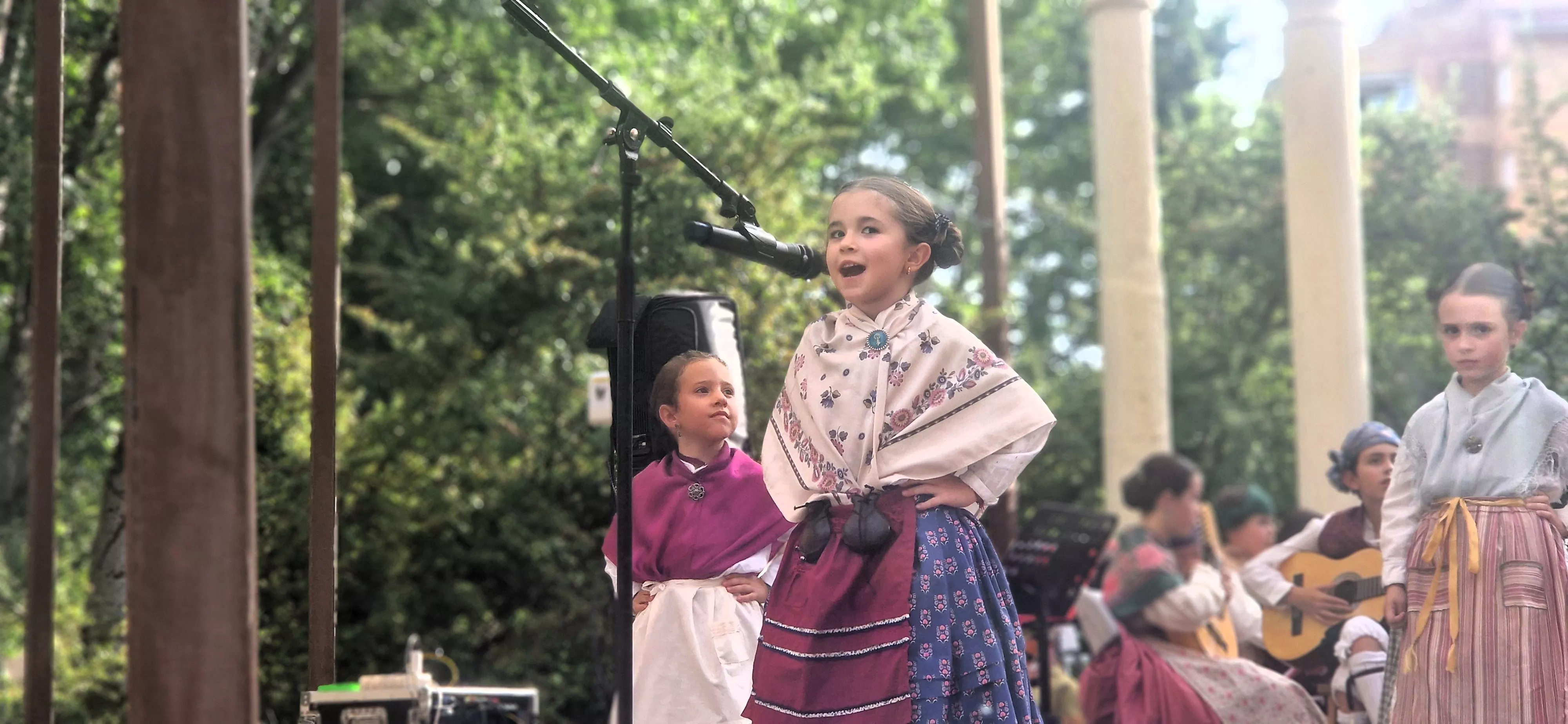 Fin de curso de la Escuela de Folklore Santa Cecilia. Foto Myriam Martínez 