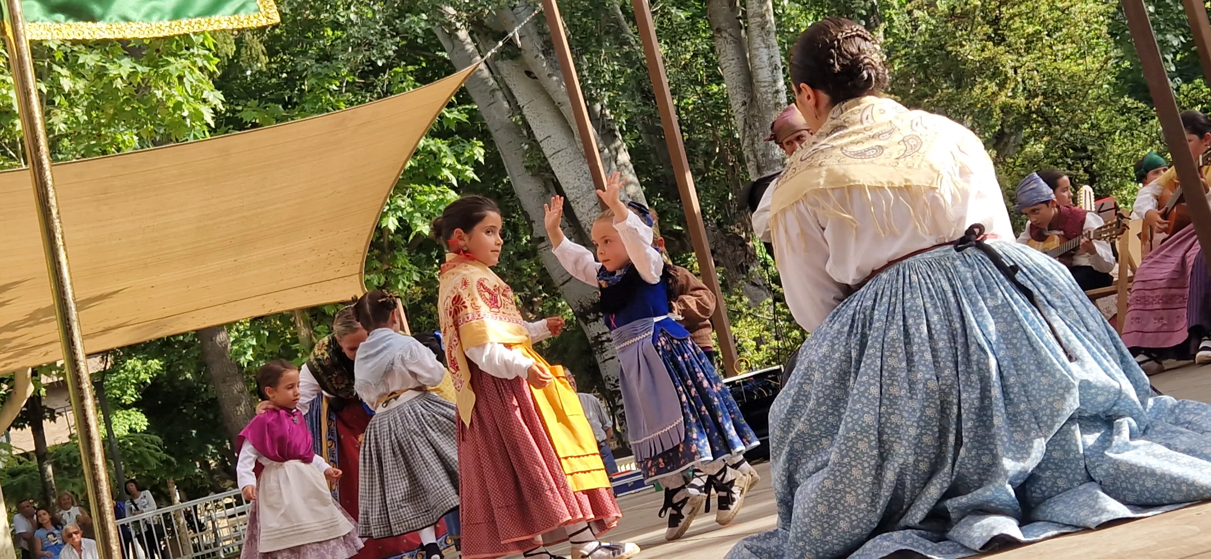 Fin de curso de la Escuela de Folklore Santa Cecilia. Foto Myriam Martínez 