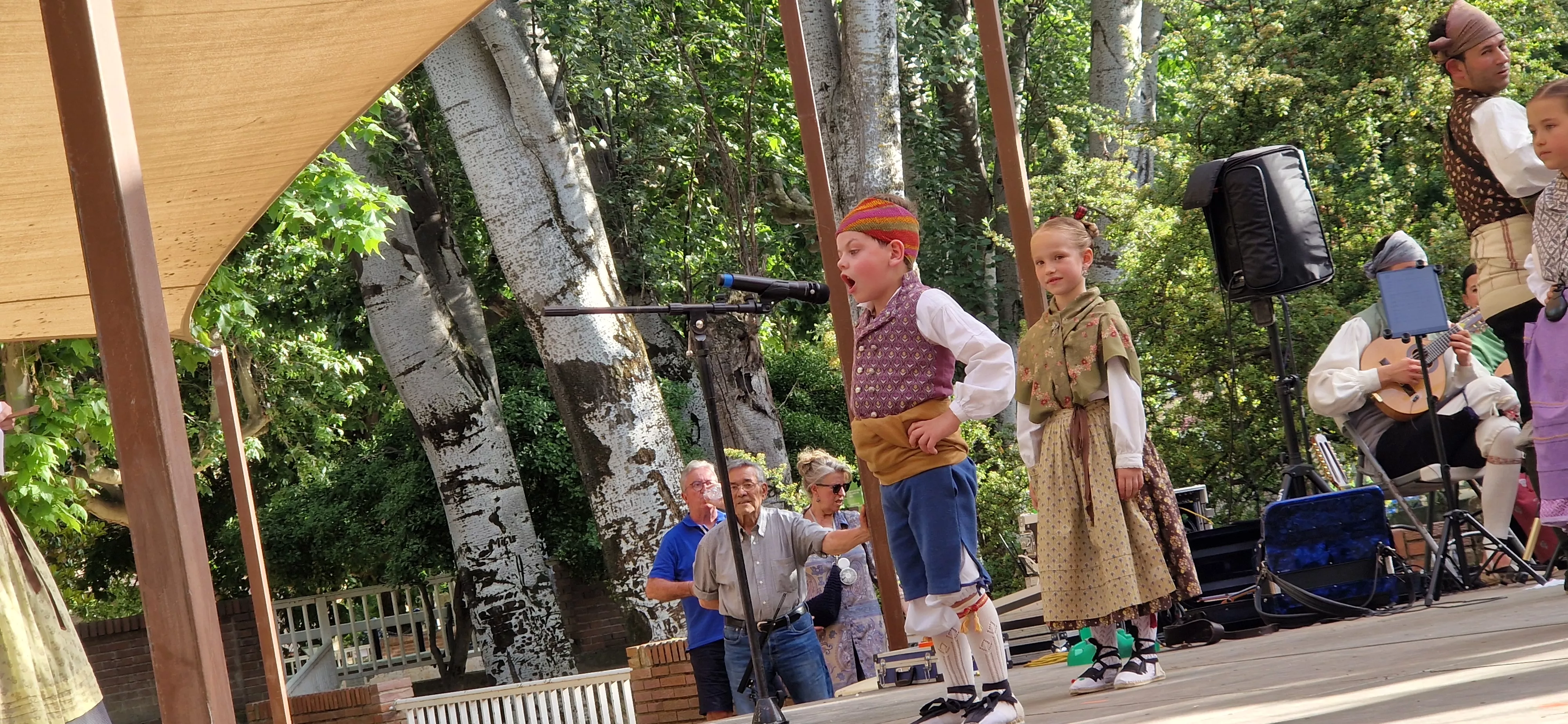 Fin de curso de la Escuela de Folklore Santa Cecilia. Foto Myriam Martínez 