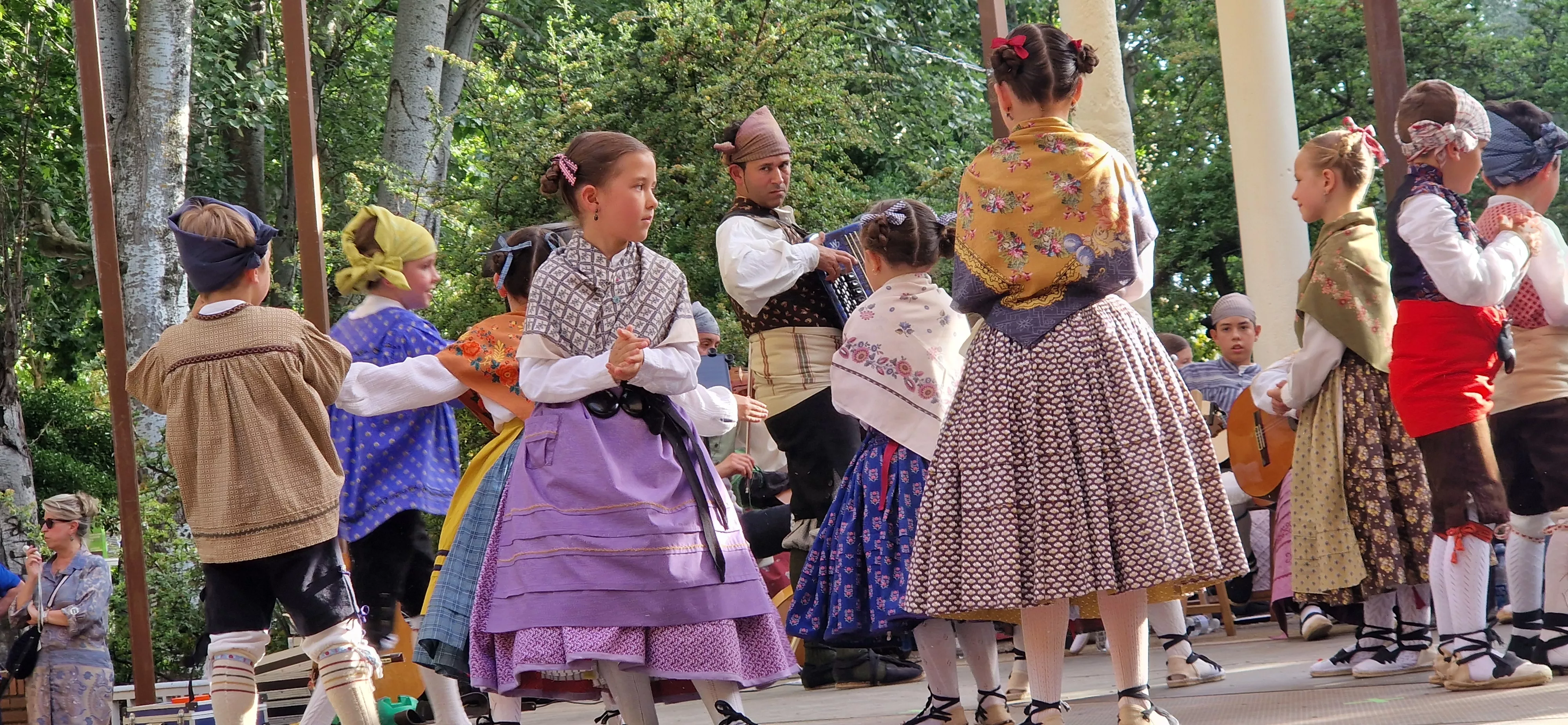 Fin de curso de la Escuela de Folklore Santa Cecilia. Foto Myriam Martínez 