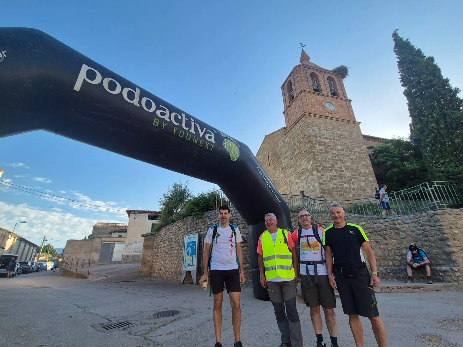 Marcha La Sotonera Pueblo a Pueblo de Plasencia del Monte a Bolea. Foto Juanlu Herrero