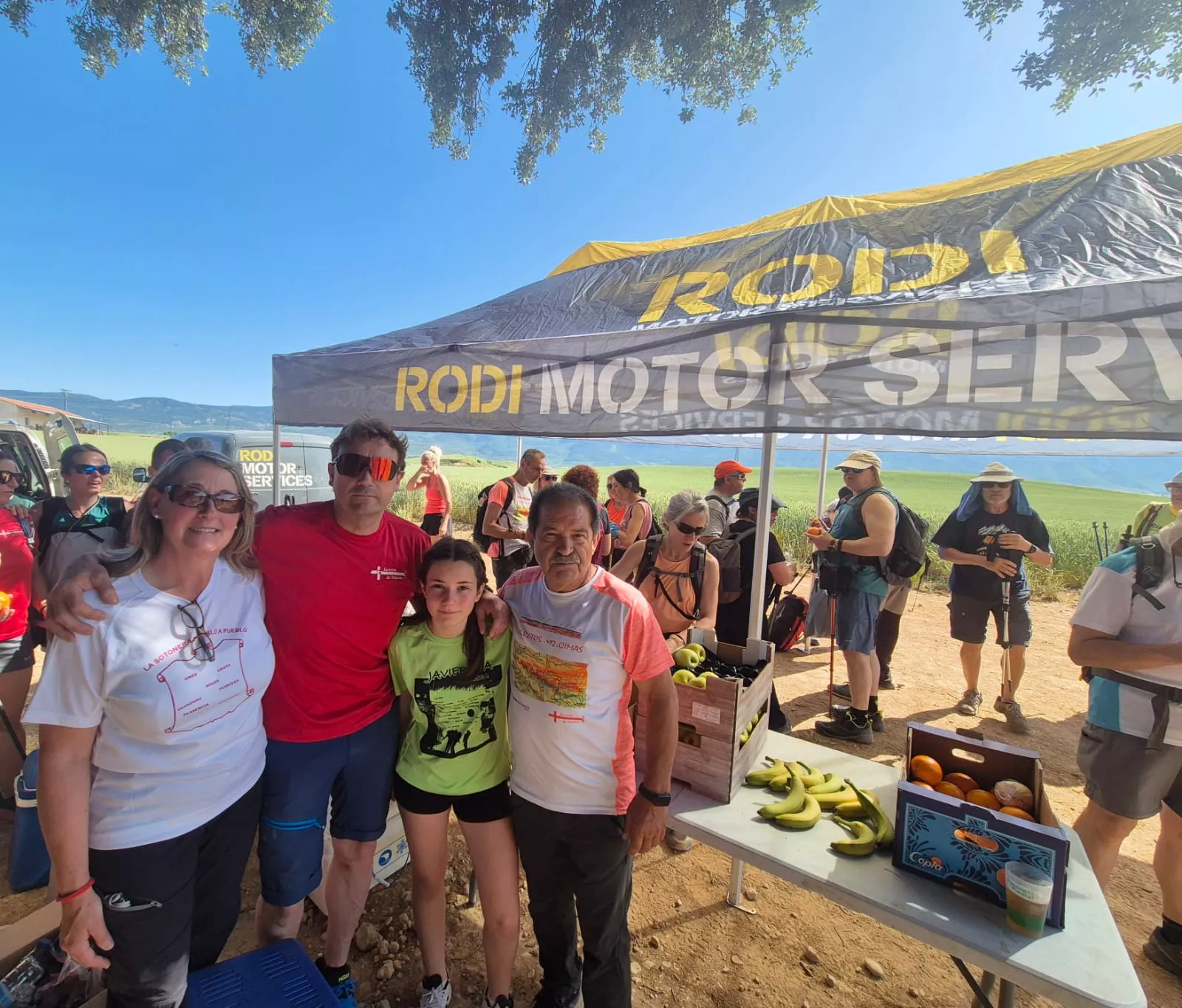 Marcha La Sotonera Pueblo a Pueblo de Plasencia del Monte a Bolea. Foto Juanlu Herrero