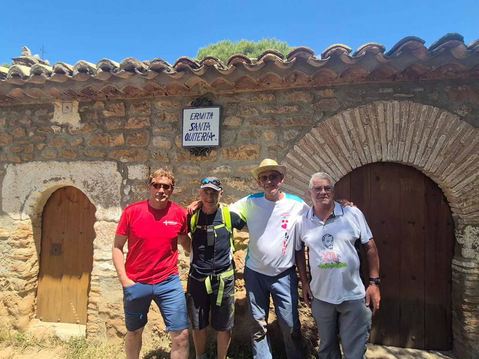 Marcha La Sotonera Pueblo a Pueblo de Plasencia del Monte a Bolea. Foto Juanlu Herrero