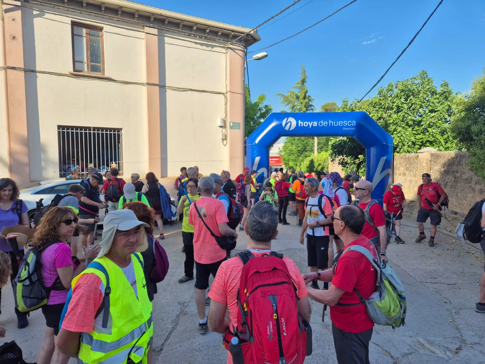 Marcha La Sotonera Pueblo a Pueblo de Plasencia del Monte a Bolea. Foto Juanlu Herrero