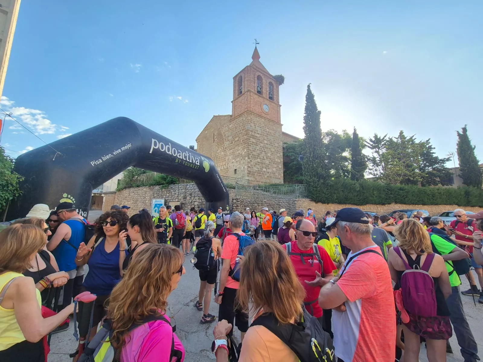 Marcha La Sotonera Pueblo a Pueblo de Plasencia del Monte a Bolea. Foto Juanlu Herrero