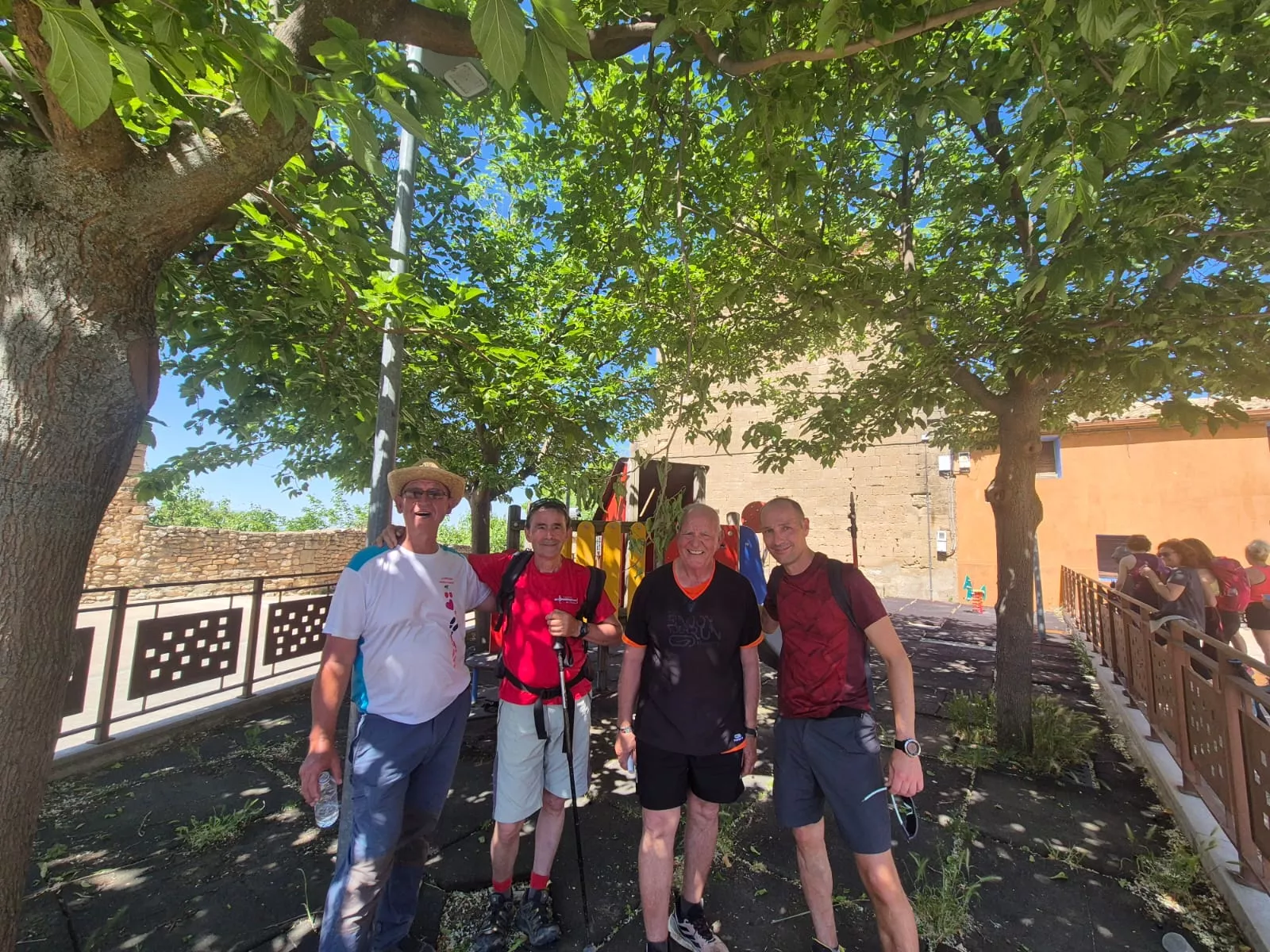 Marcha La Sotonera Pueblo a Pueblo de Plasencia del Monte a Bolea. Foto Juanlu Herrero