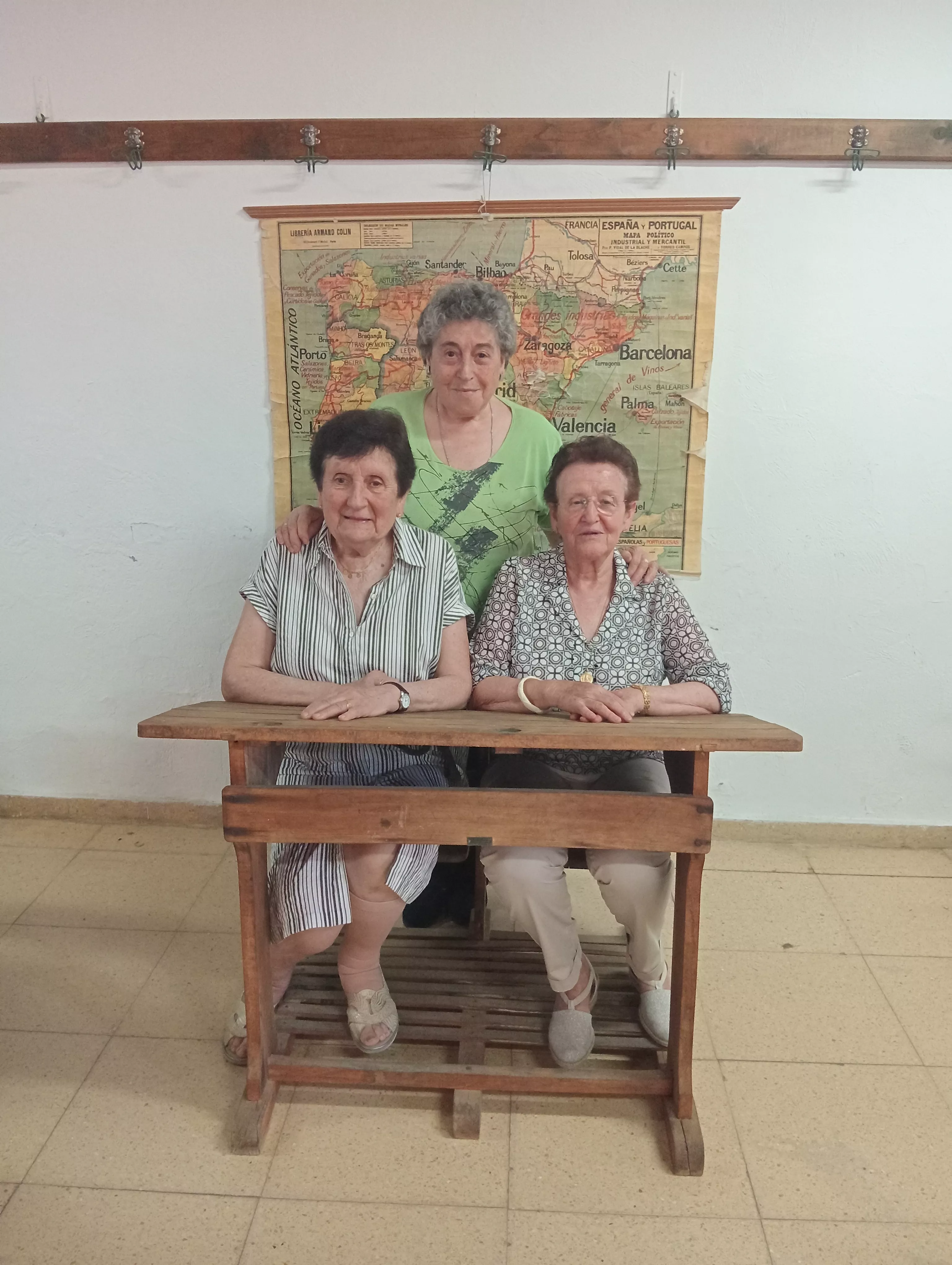 Celebración de los 100 años de la escuela de Biscarrués.