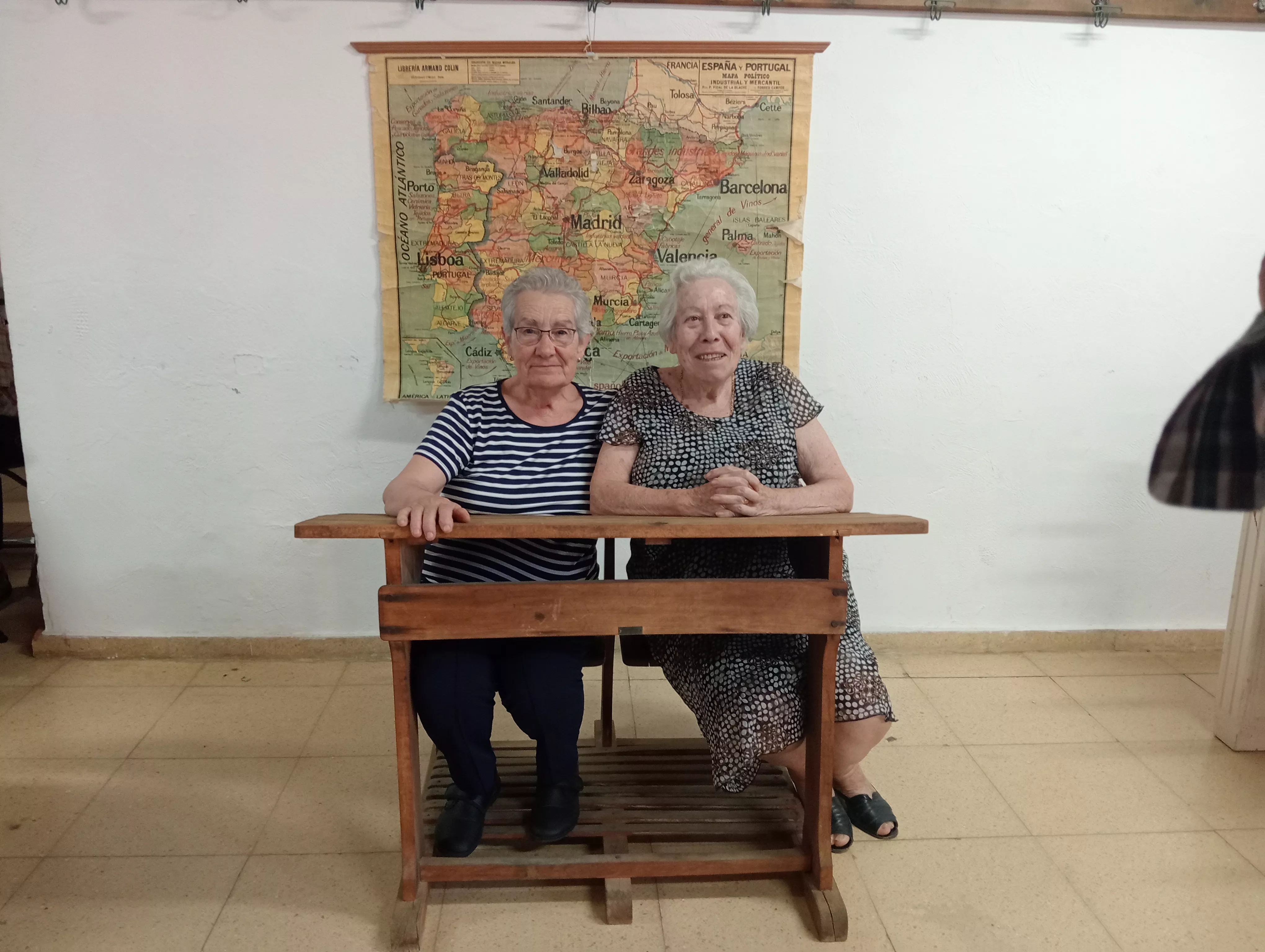 Celebración de los 100 años de la escuela de Biscarrués.