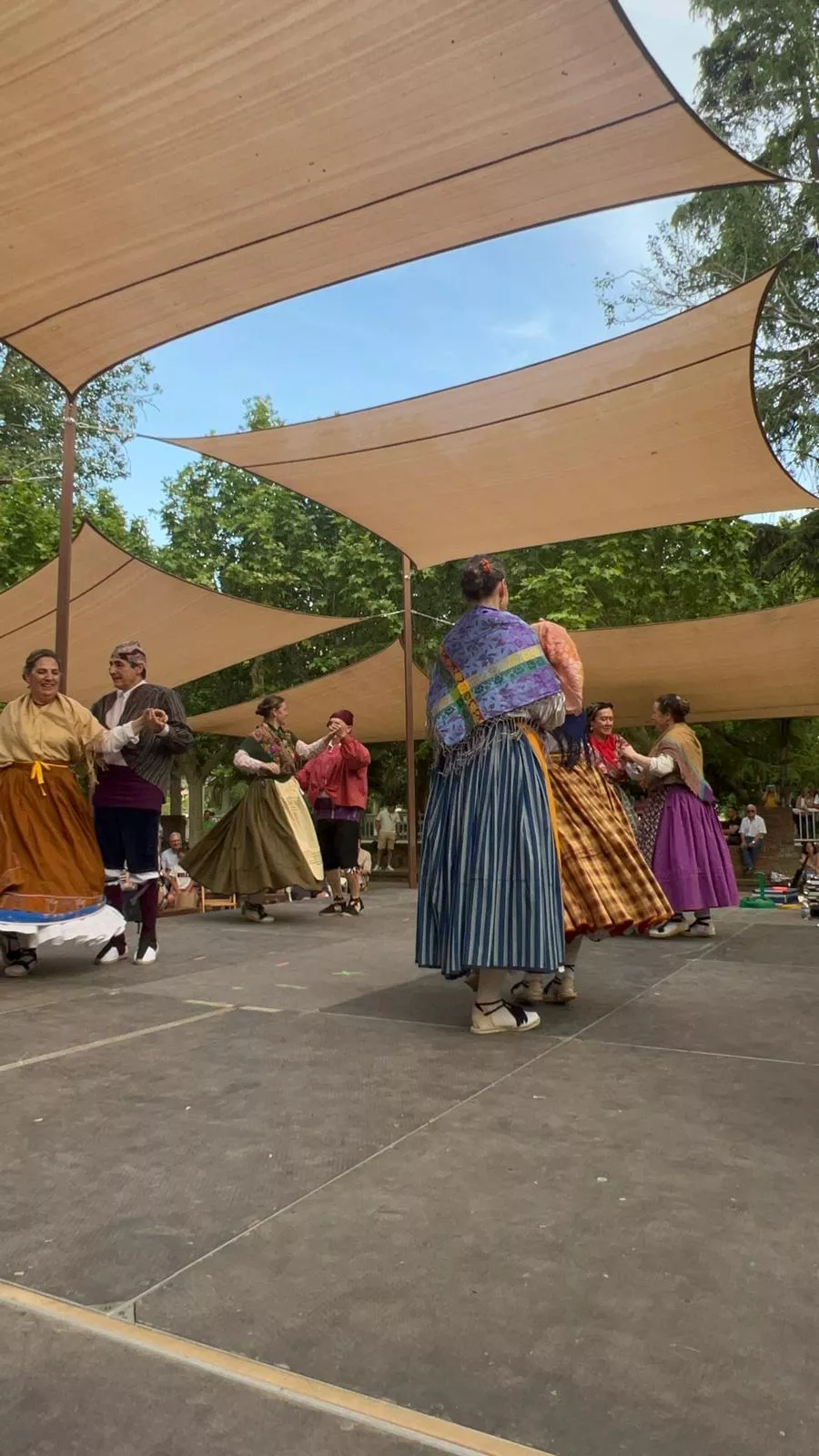 Fin de curso de la Escuela de Folklore Santa Cecilia.