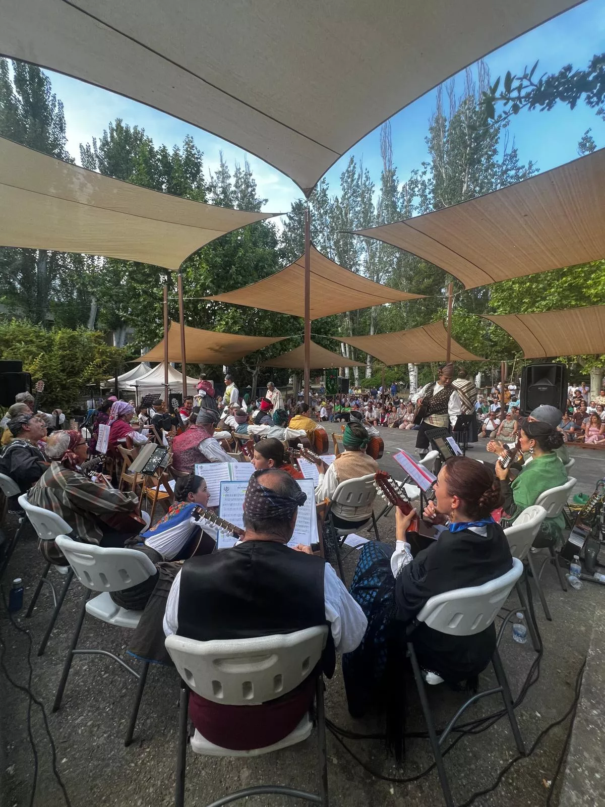 Fin de curso de la Escuela de Folklore Santa Cecilia.