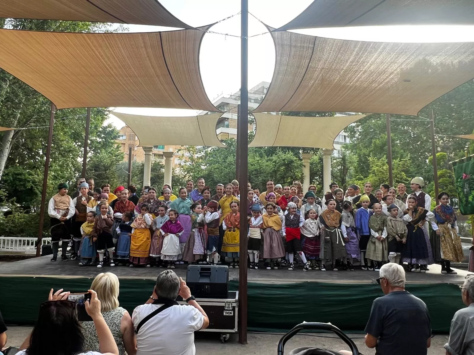 Fin de curso de la Escuela de Folklore Santa Cecilia.