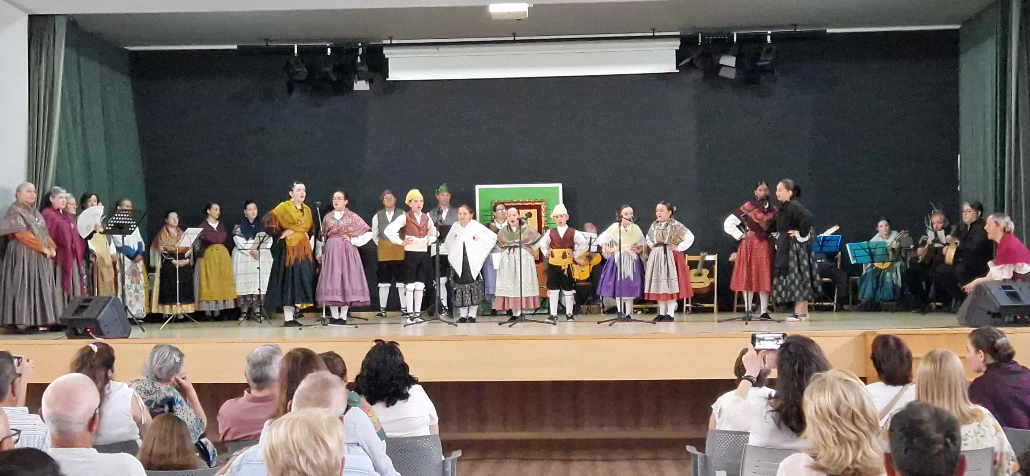 Final de curso 2024 2025 de la Escuela de Música y Folklore de Huesca.  Foto Myriam Martínez 