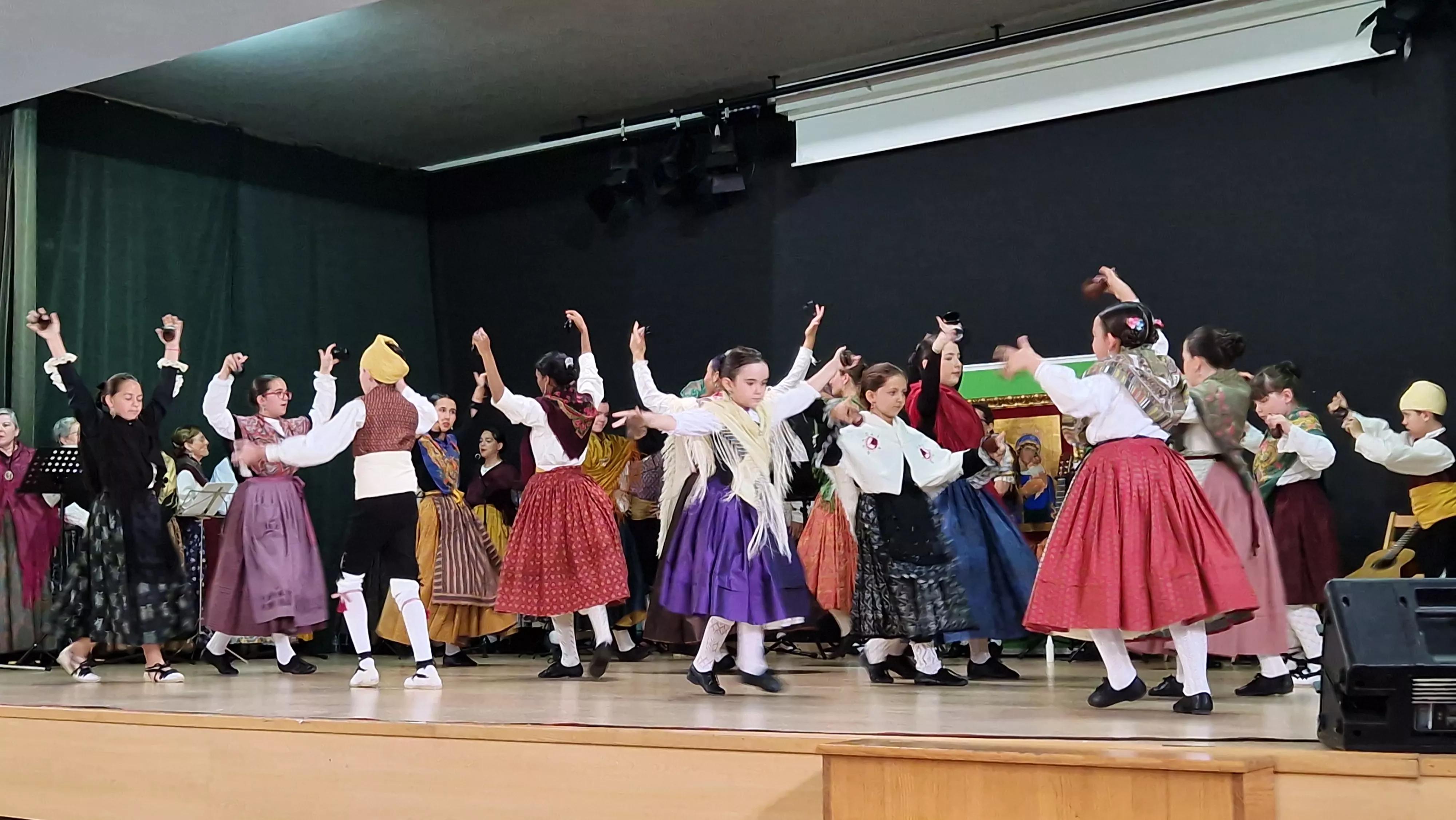 Final de curso 2024 2025 de la Escuela de Música y Folklore de Huesca.  Foto Myriam Martínez 